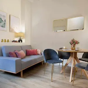 https://san-romn-deluxe-by-monkeys-apartments.es-andalucia.com